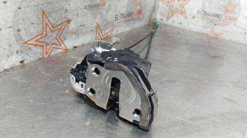 Foto 4ª: Cerradura Puerta Trasera Izquierda Toyota Yaris HYBRID FEEL 101CV [1NZ] (2016)