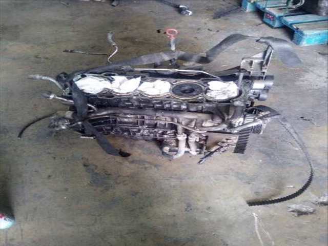 Foto 3ª: Bloque Motor Volvo XC 70 D5 AWD MOMENTUM 136KW) 185CV [B5244T4] (2007)