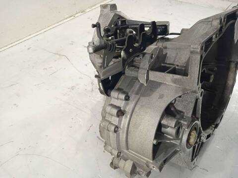 Foto 3ª: Caja Cambios Volvo C30 1.6 DIESEL CAT 109CV 80KW (2008)