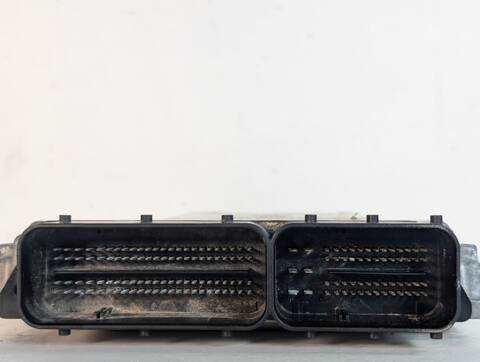 Foto 3ª: Centralita Motor ECU Bmw Serie 3 318 D (2006)
