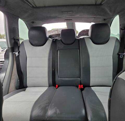 Foto 3ª: Asientos Traseros Porsche Cayenne TURBO 500CV 368KW (2007)