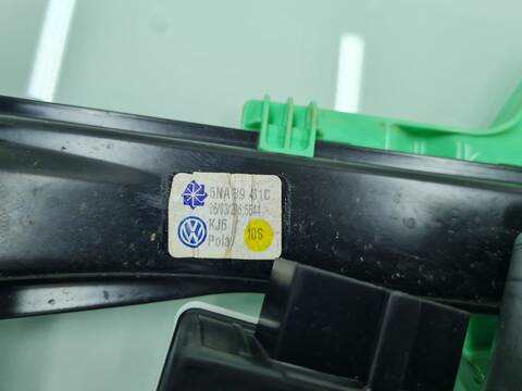 Foto 2ª: Elevalunas Manual Trasero Izquierdo Volkswagen Tiguan SPORT BMT 150CV 110KW [DFGA] (2020)