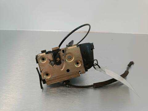 Foto 3ª: Cerradura Puerta Trasera Derecha Renault Scenic AUTHENTIQUE 120CV 88KW [F9Q D8] (2005)