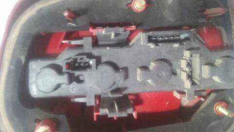 Foto 3ª: Piloto Portón Izquierdo Volkswagen Polo BERLINA (1994)