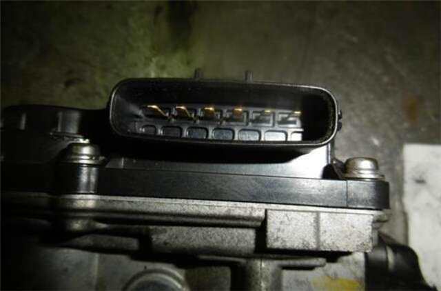 Foto 2ª: Caja Mariposa Honda Civic 2.0 [K20Z4]