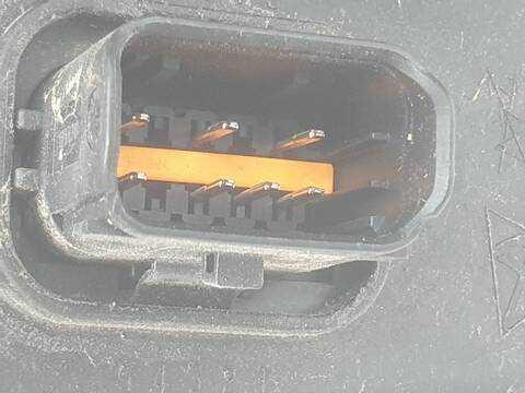 Foto 3ª: Faro Izquierdo Renault Trafic L1H1 28T (2014)