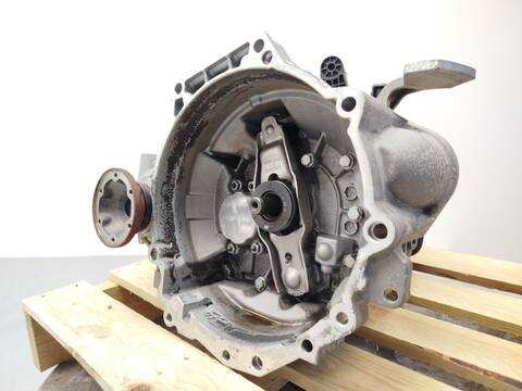 Foto 1ª: Caja Cambios Volkswagen Polo 1.4 TDI 90CV 66KW [CUSB] (2014)