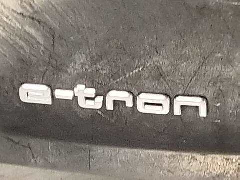 Foto 4ª: Portón Audi E-TRON 50 QUATTRO AUT. 313CV 230KW GEN) E-TRON ELECTRIC DRIVE [EASB,EAWA] (2020)