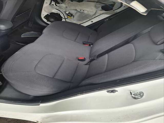 Asientos Traseros Kia Rio DRIVE 84CV 62KW