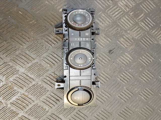 Mando Calefacción A. A. Mercedes Sprinter 0.1