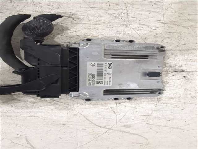 Centralita Motor ECU Kia Ceed 1.6 CRDI HATCHBACK ED)