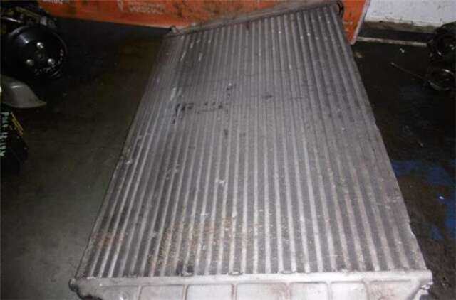Foto 2ª: Intercooler Toyota Corolla 2.2 D-4D SOL [2.2 LTR. - 100 KW TURBODIESEL CAT] [2ADFTV]