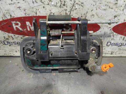 Foto 4ª: Maneta Exterior Delantera Derecha Toyota Land Cruiser D4-D GX 5-PTAS.) 163CV 120KW [1KDFTV] (2001)