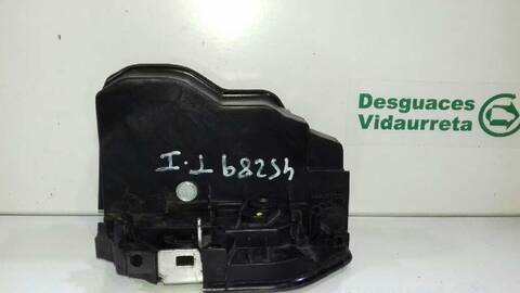 Foto 3ª: Cerradura Puerta Trasera Izquierda Bmw Serie 1 114 118D BERLINA 122CV 90KW [M47N204D4] (2005)