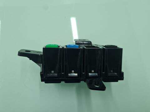 Foto 3ª: Mando Multifuncion Nissan Qashqai ACENTA 131CV 96KW [R9M] (2016)