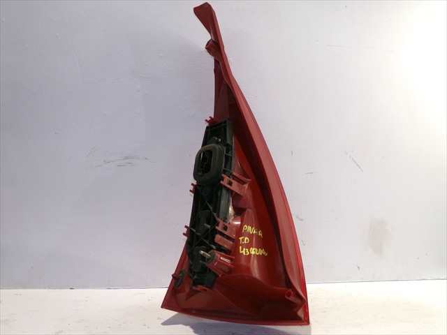 Foto 3ª: Piloto Trasero Derecho Citroen C3 1.4 HDI 2002-2010 [8HX] (2004)