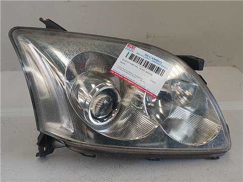 Faro Derecho Toyota Avensis 2.0 EXECUTIVE BERLINA 5-PTAS.) 147CV 108KW