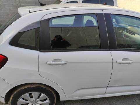 Puerta Trasera Derecha Citroen C3 8H01