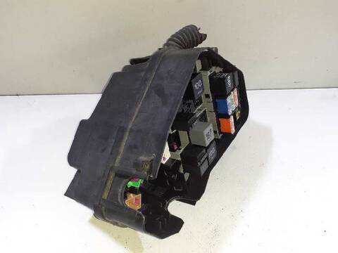 Caja Reles Fusibles Porsche Cayenne TURBO 450CV 331KW