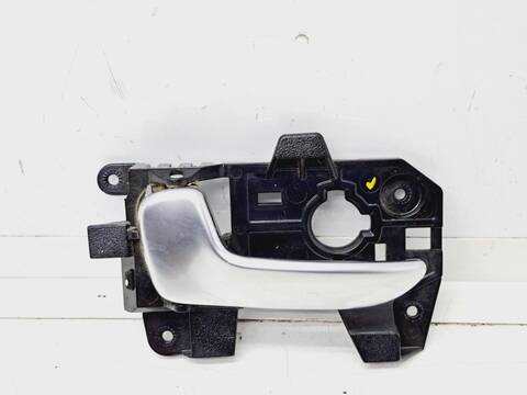 Maneta Interior Delantera Izquierda Kia Carens BASIC 116CV 85KW