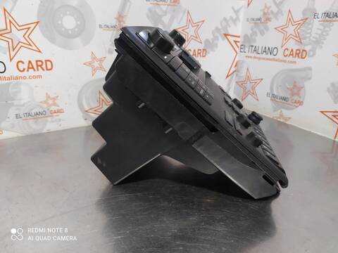 Foto 3ª: Sistema Audio Radio CD Volvo XC 90 D5 OCEAN RACE 185CV 136KW [D5244T4] (2006)