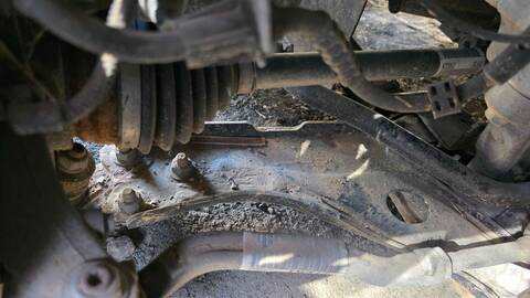 Brazo Suspension Delantero Izquierdo Peugeot 5008 GT LINE 131CV 96KW