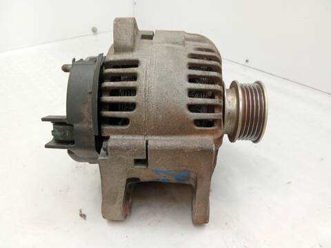 Foto 2ª: Alternador Renault Megane 1.5 DCI BM0F BM0T BM2B CM0F CM0T) 82CV 60KW II BM0/1_ CM0/1_) [K9K 722] (2004)