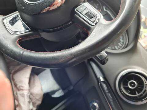 Foto 3ª: Volante Audi A3 AMBIENTE QUATTRO 150CV 110KW [CRBC] (2019)