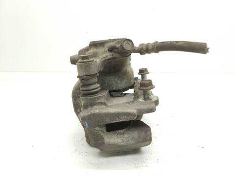 Foto 3ª: Pedal Embrague Toyota Verso ACTIVE 126CV 93KW [1AD] (2010)