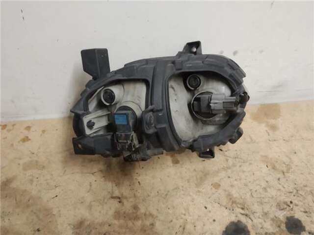 Foto 2ª: Faro Antiniebla Delantero Izquierdo Kia Ceed 1.4 CONCEPT [1.4 LTR. - 66 KW CRDI CAT] (JD)(2012) [D4FC]