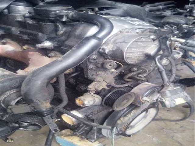 Foto 3ª: Motor Completo Mercedes Clase C 160 220 CDI 203.006) BERLINA 143CV 105KW [OM611962] (2000)