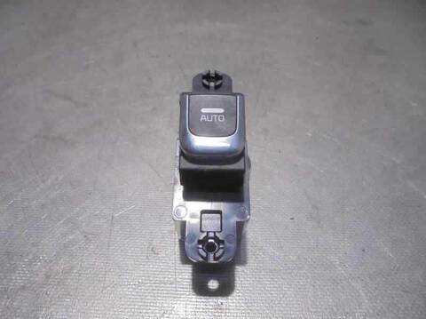 Botonera Elevalunas Kia Carens BASIC 116CV 85KW
