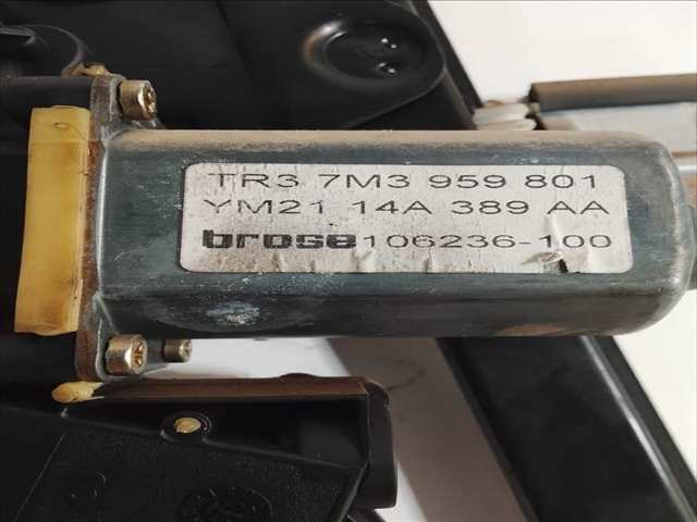 Foto 2ª: Elevalunas Eléctrico Delantero Izquierdo Volkswagen Sharan 1.9 TDI [ANU] (2000)