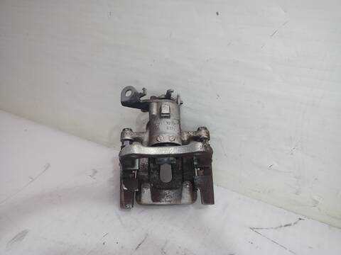 Foto 3ª: Pedal Embrague Renault Megane D III BERLINA 5P DYNAMIQUE (2012)