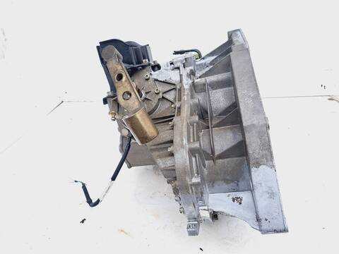Foto 4ª: Caja Cambios Land Rover Freelander BAIKAL 112CV 82KW [204D3] (2004)