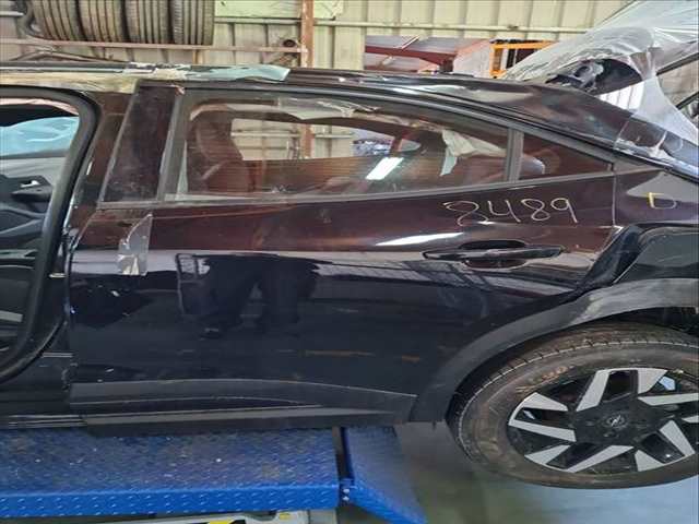 Puerta Trasera Izquierda Opel Mokka 1.2 76) 136CV 100KW