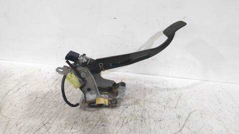 Foto 3ª: Pedal Embrague Kia Ceed 1.6 CRDI HATCHBACK ED) [D4FB] (2007)