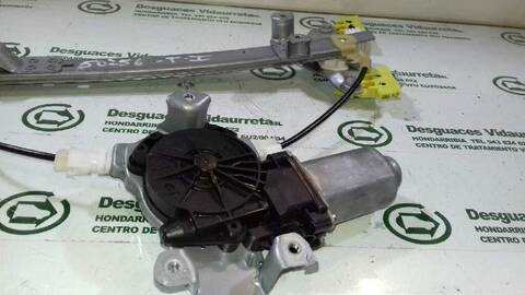 Foto 2ª: Elevalunas Manual Trasero Izquierdo Nissan Qashqai TEKNA 4X4 150CV 110KW [M9R EUR04] (2009)