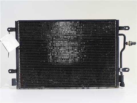 Foto 1ª: Radiador Calefaccion A.A. Audi A4 2.0 BERLINA 130CV 96KW [ALT] (2001)