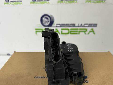 Foto 2ª: Cerradura Puerta Delantera Izquierda Ford Tourneo AMBIENTE 101CV 74KW [SFCA] (2015)
