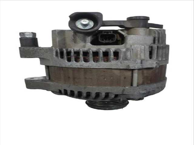 Foto 2ª: Alternador Peugeot 407 2.0 HDI 6DRHHA) (2004)