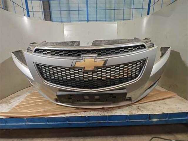 Paragolpes Delantero Chevrolet Cruze 2.0 LT [2.0 LTR. - 110 KW DIESEL CAT]
