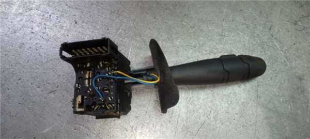 Foto 2ª: Mando Multifuncion Renault Clio 1.2 AUTHENTIQUE [1.2 LTR. - 43 KW] [D7FG7]