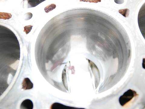 Bloque Motor Ford Transit 100 CV 74KW