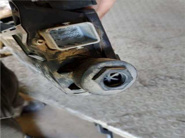 Foto 3ª: Freno de Mano Renault Scenic 1.5 AUTHENTIQUE [1.5 LTR. - 78 KW DCI DIESEL] (JM)(2003-_) [K9K P7]