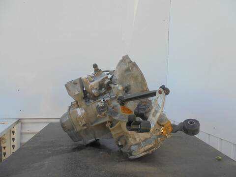 Foto 2ª: Caja Cambios Opel Astra CLUB BERLINA 75CV 55KW [Y17DT] (2000)