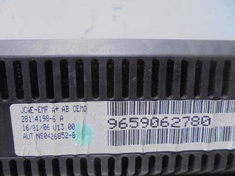 Foto 3ª: Pantalla Multifuncion Citroen C4 COLLECTION BERLINA 109CV 80KW [NFU] (2006)