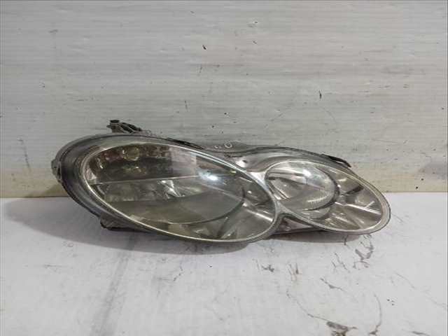 Faro Derecho Mercedes Clase C 160 CLK 240 209.361) 170CV