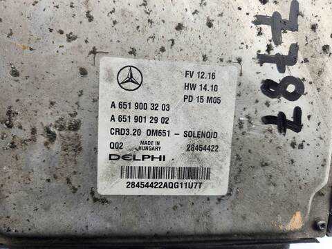 Foto 2ª: Centralita Motor ECU Mercedes Sprinter 310/313/316 CDI 906.631/633/635/637) 95CV 70KW CAJA CERRADA [651955] (2015)