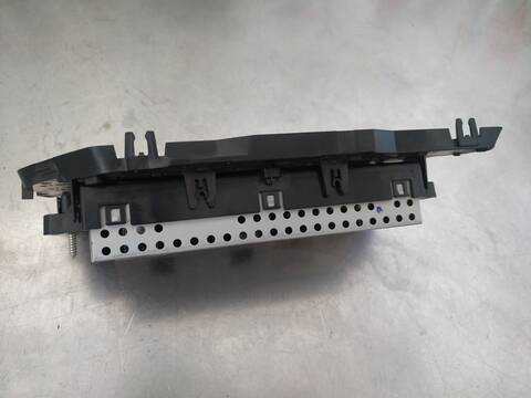 Foto 3ª: Pantalla Multifuncion Mercedes Clase G 230 GLK 320 CDI 4-MATIC 204.983) 224CV 165KW [642961] (2010)